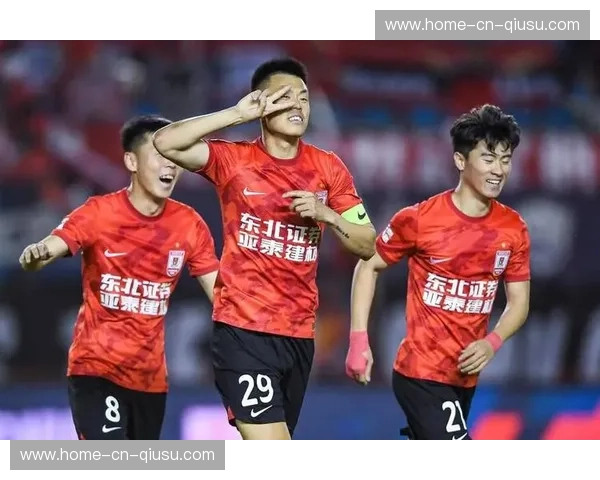 2017年的一场绿茵绝唱：上港与亚泰，一场足以载入史册的对决